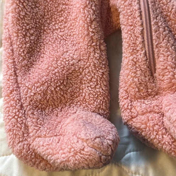Eddie Bauer Baby Blush Pink Onesie Infant Fleece Plush Bear Hoodie Size … - Picture 5 of 8